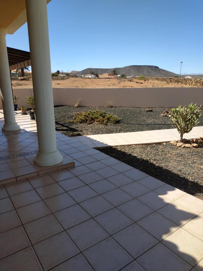 Villa Casa Del Sol 3 Bedroom Villa With Private Solar Covered 12M X 6M Pool Minimum Stay 7 Nights Chromecast And Wifi Throughout The Property Triquivijate Dış mekan fotoğraf