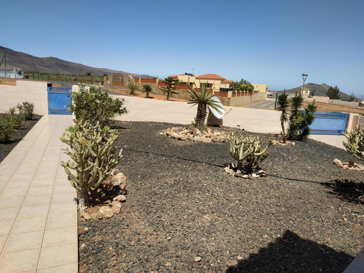 Villa Casa Del Sol 3 Bedroom Villa With Private Solar Covered 12M X 6M Pool Minimum Stay 7 Nights Chromecast And Wifi Throughout The Property Triquivijate Dış mekan fotoğraf