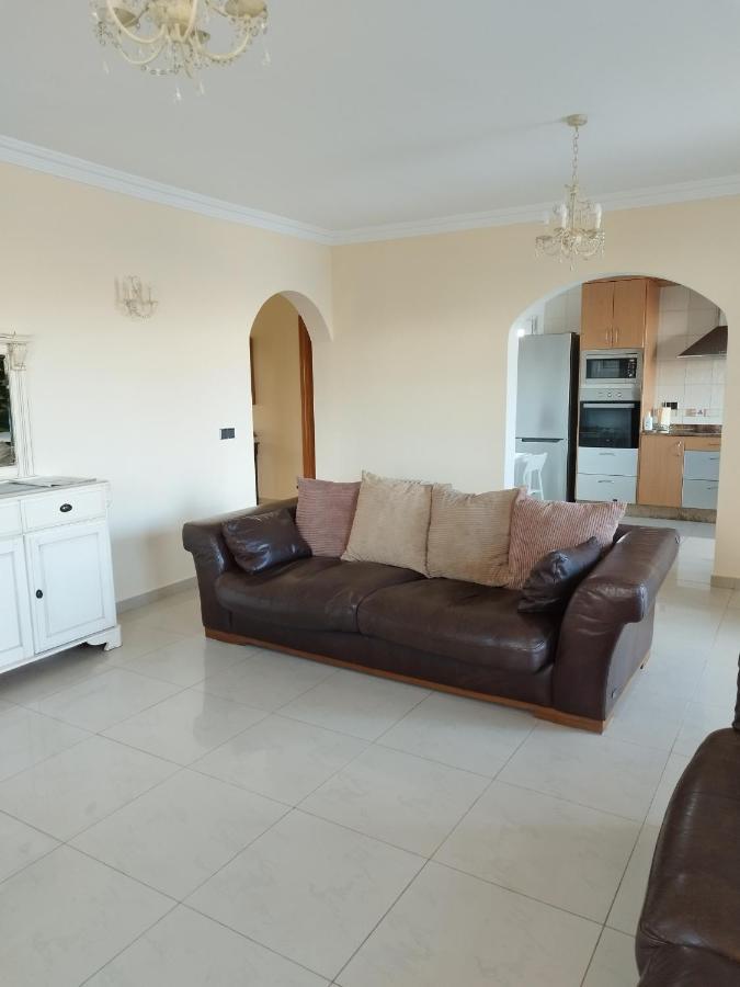 Villa Casa Del Sol 3 Bedroom Villa With Private Solar Covered 12M X 6M Pool Minimum Stay 7 Nights Chromecast And Wifi Throughout The Property Triquivijate Dış mekan fotoğraf