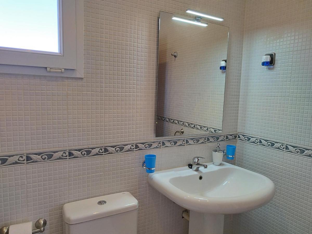 Villa Casa Del Sol 3 Bedroom Villa With Private Solar Covered 12M X 6M Pool Minimum Stay 7 Nights Chromecast And Wifi Throughout The Property Triquivijate Dış mekan fotoğraf
