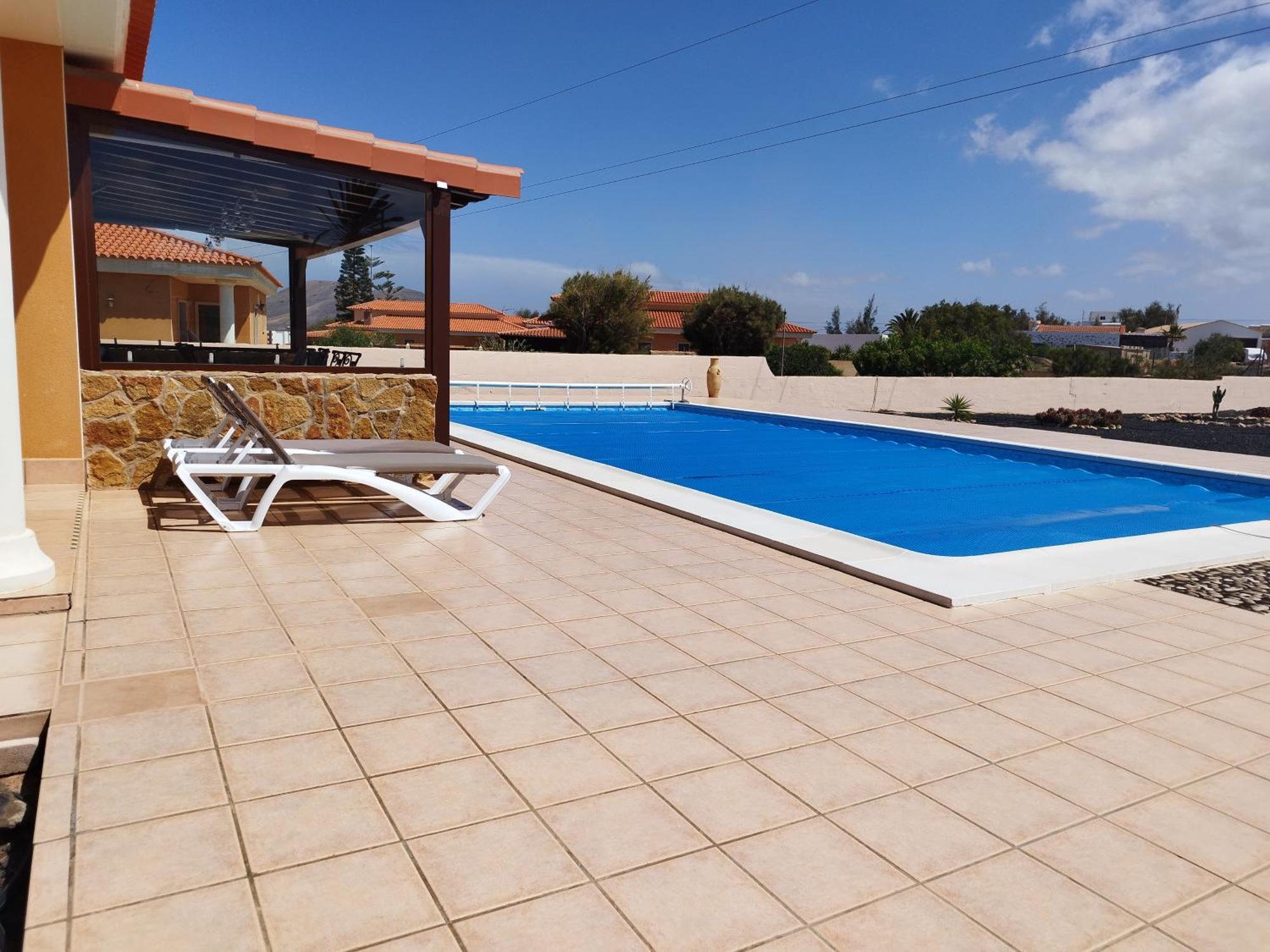 Villa Casa Del Sol 3 Bedroom Villa With Private Solar Covered 12M X 6M Pool Minimum Stay 7 Nights Chromecast And Wifi Throughout The Property Triquivijate Dış mekan fotoğraf